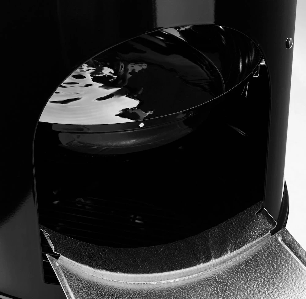 Weber Grills Smokey Mountain Cooker 18-Inch Charcoal Smoker 9 Weber Grills Smokey Mountain Cooker 18-Inch Charcoal Smoker - Image 7