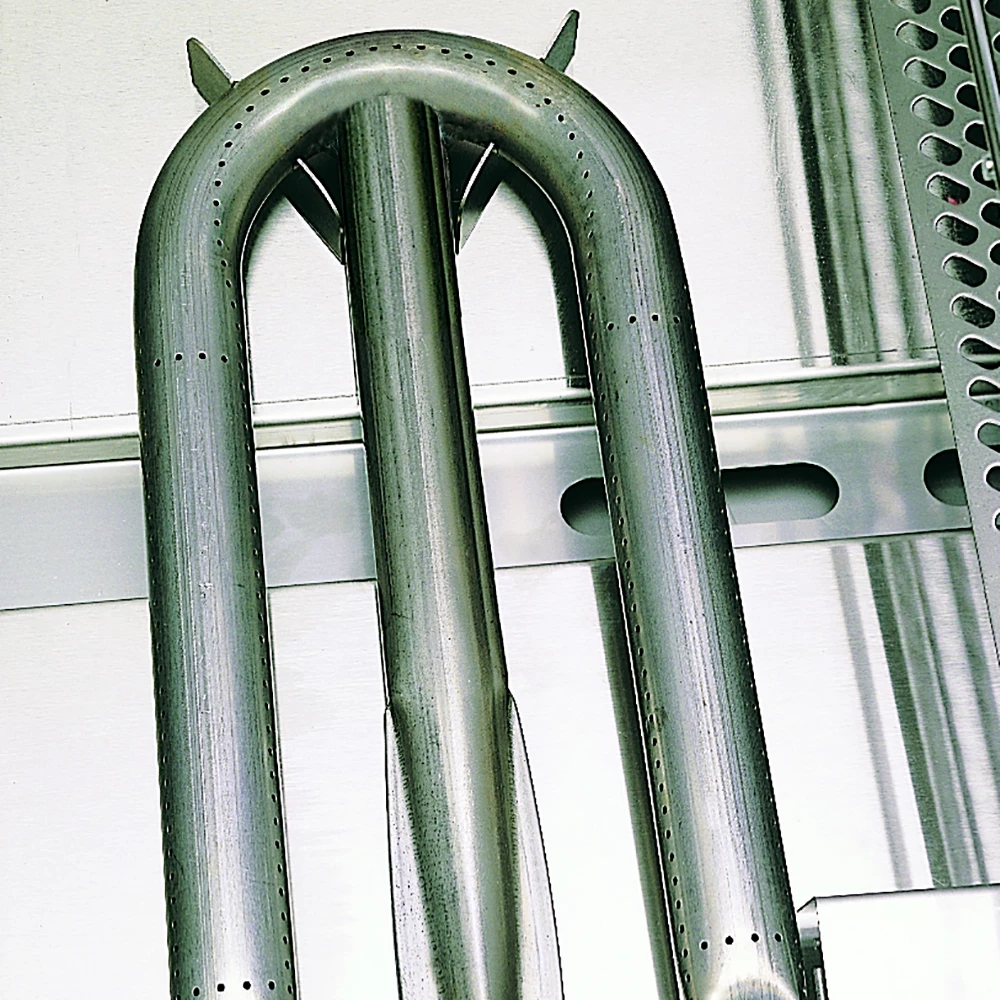 American Outdoor Grill L-Series 36-Inch 3-Burner Built-In Natural Gas Grill 8 American Outdoor Grill L-Series 36-Inch 3-Burner Built-In Natural Gas Grill - Image 6