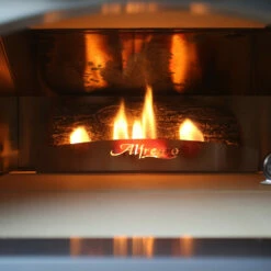 Alfresco Grills 30-Inch Built-In Propane Gas Outdoor Pizza Oven -BBQDIRECT Shop Alfresco Pizza Oven Flames 1