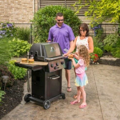 Broil King Monarch 340 3-Burner Freestanding Natural Gas Grill With Side Burner -BBQDIRECT Shop BK Monarch340 Life 01
