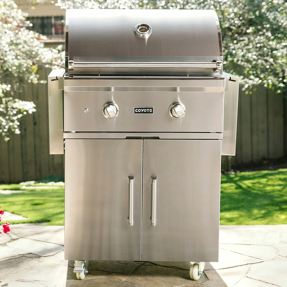 Coyote C-Series 28-Inch 2-Burner Freestanding Propane Gas Grill 4 Coyote C-Series 28-Inch 2-Burner Freestanding Propane Gas Grill - Image 2