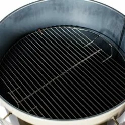 Gateway Drum Smokers Sizzle Edition 55 Gallon Charcoal BBQ Smoker - Gloss Royal -BBQDIRECT Shop Gateway Drum Smokers 55 Gallon Charcoal BBQ Smoker Interior Chamber 2