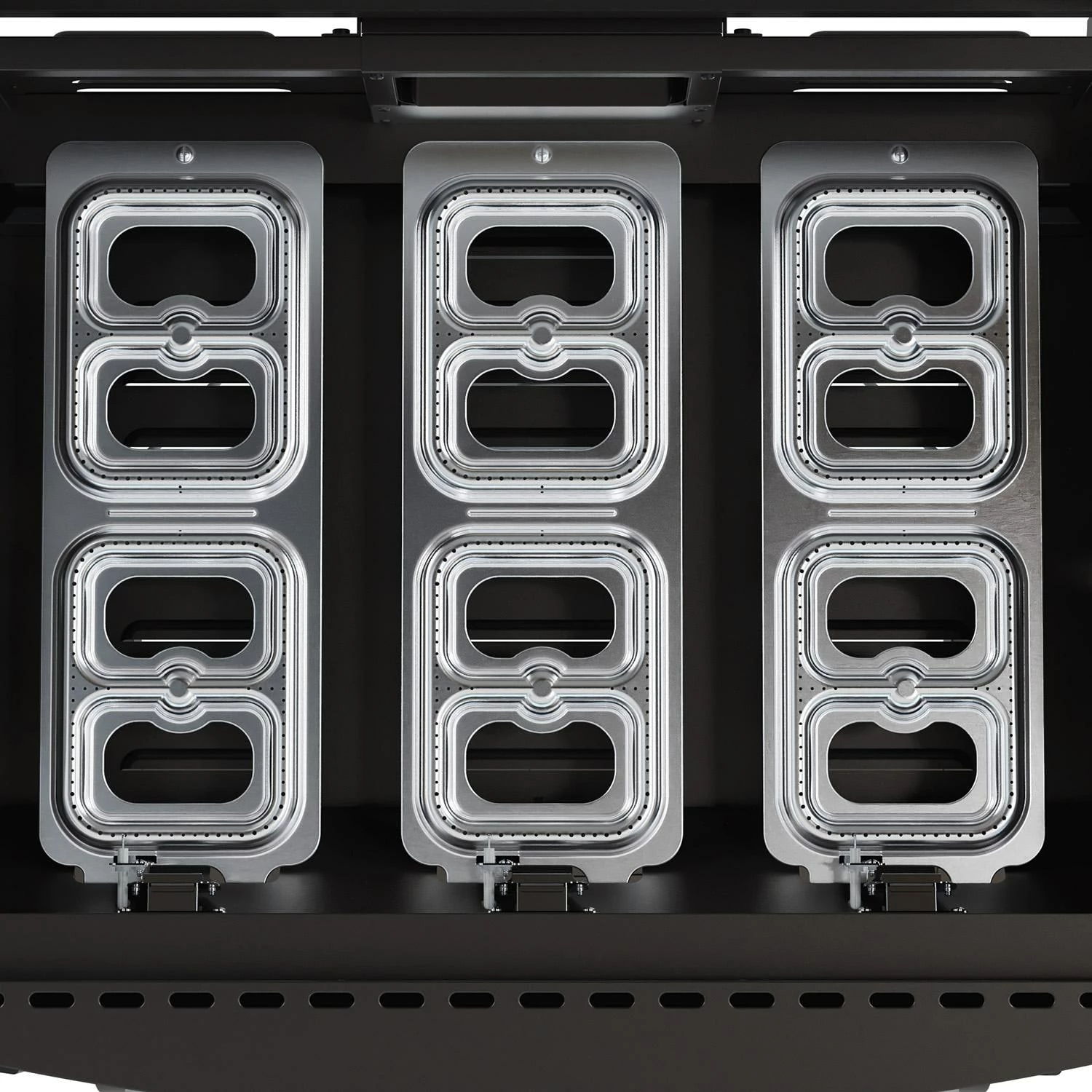 Halo Elite 3B 28-Inch 3-Burner Freestanding Propane Gas Commercial Style Flat Top Griddle With Hood 11 Halo Elite 3B 28-Inch 3-Burner Freestanding Propane Gas Commercial Style Flat Top Griddle With Hood - Image 9