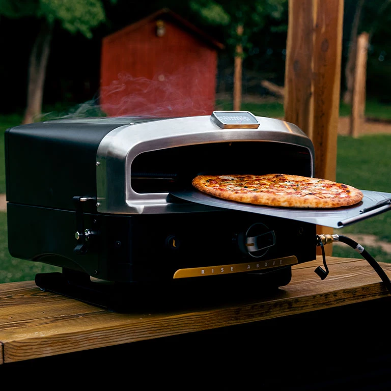 Halo Versa 16-Inch Propane Gas Powered Portable Pizza Oven With Rotating Cooking Stone 4 Halo Versa 16-Inch Propane Gas Powered Portable Pizza Oven With Rotating Cooking Stone - Image 2