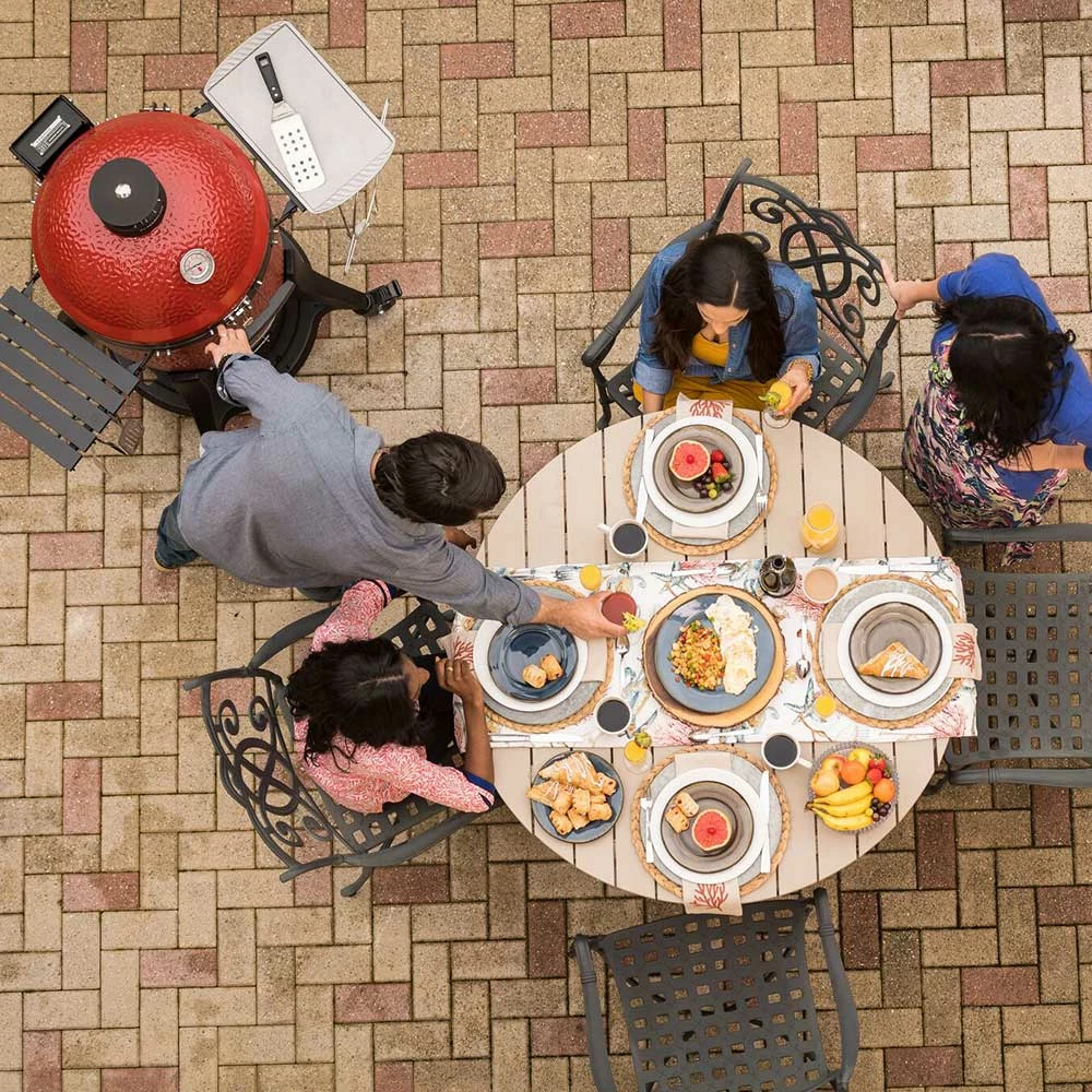 Kamado Joe Classic Joe III 18-Inch Charcoal Ceramic Kamado Grill 5 Kamado Joe Classic Joe III 18-Inch Charcoal Ceramic Kamado Grill - Image 3