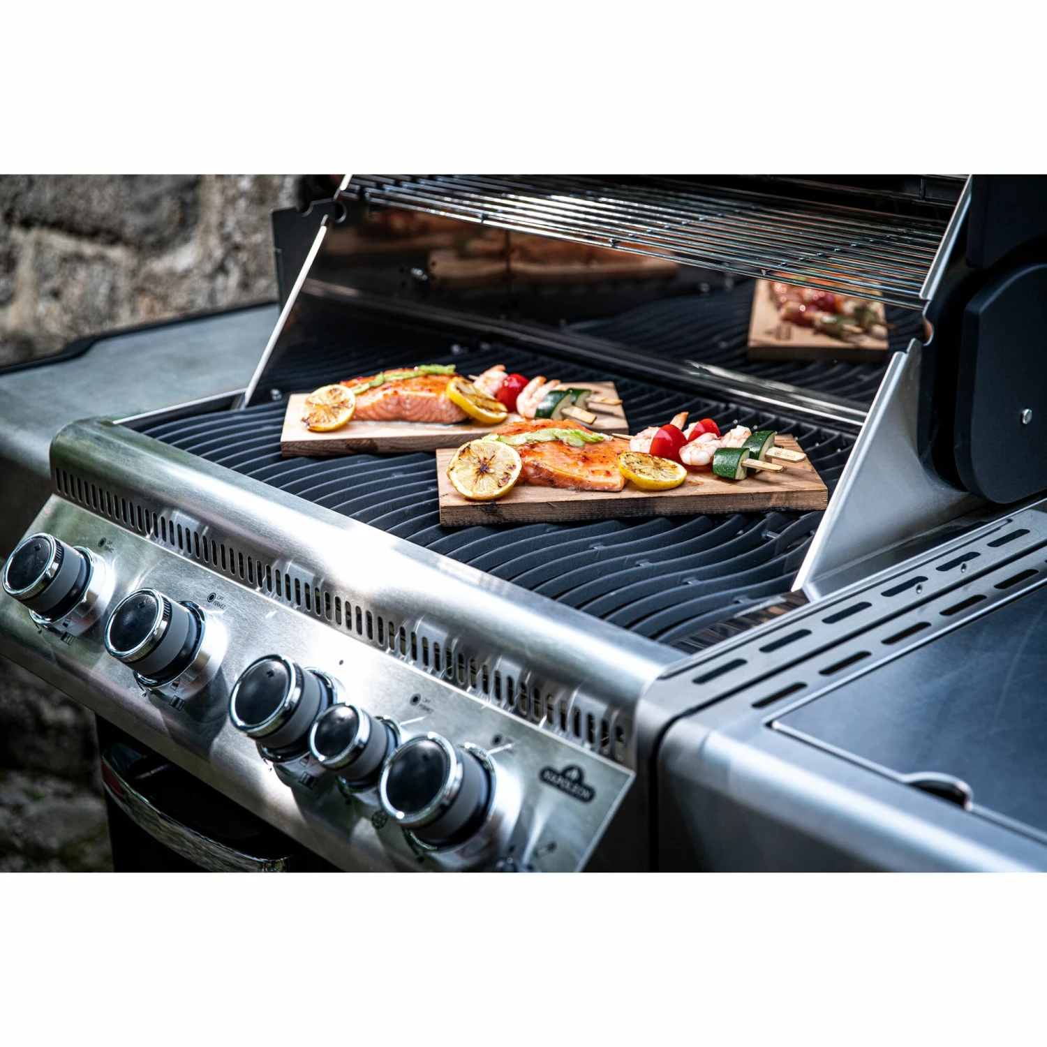 Napoleon Maple Grilling Plank 4 Napoleon Maple Grilling Plank - Image 2