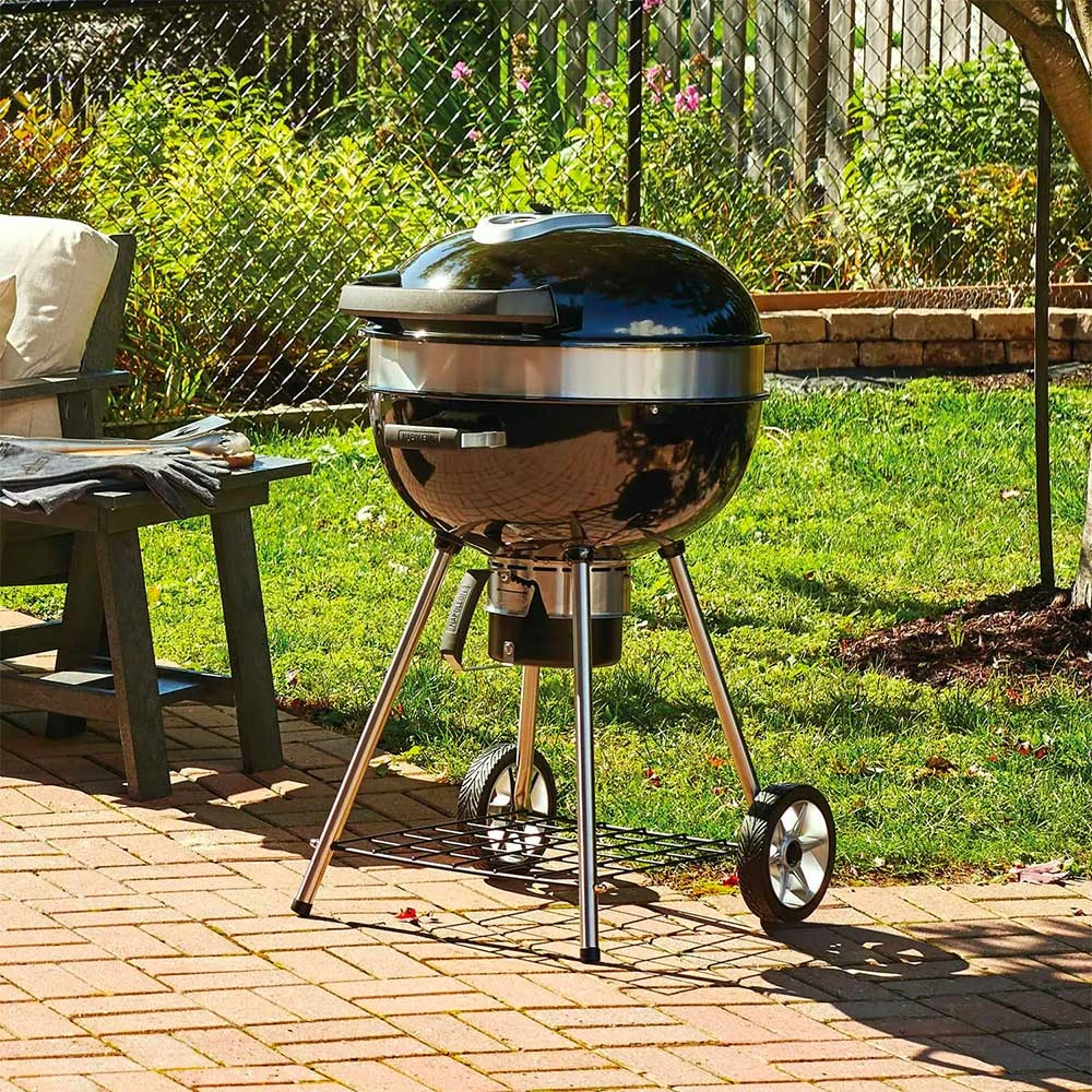 Napoleon PRO 22-Inch Charcoal Kettle Grill 12 Napoleon PRO 22-Inch Charcoal Kettle Grill - Image 10