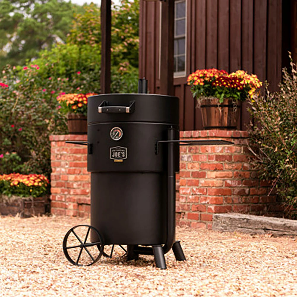 Oklahoma Joe's Bronco Pro Drum Charcoal Smoker - Black 5 Oklahoma Joe's Bronco Pro Drum Charcoal Smoker - Black - Image 3