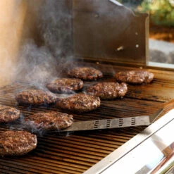 PGS T-Series Commercial 51-Inch Built-In Propane Gas Grill With Timer -BBQDIRECT Shop PGS 57 Mod BBQ Island T Series Grilling burgers 1 1