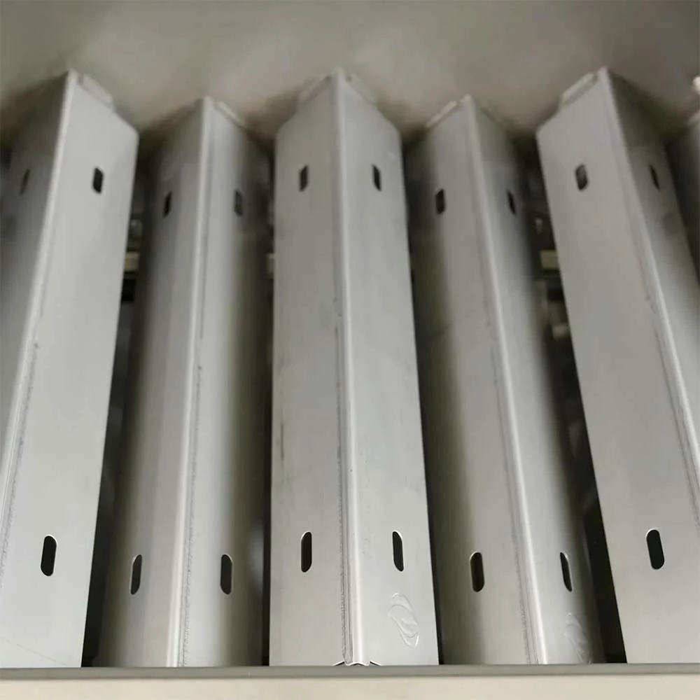 Napoleon Prestige PRO 825 Built-In Natural Gas Grill With Infrared Rear Burner And Infrared Sear Burners And Rotisserie Kit 11 Napoleon Prestige PRO 825 Built-In Natural Gas Grill With Infrared Rear Burner And Infrared Sear Burners And Rotisserie Kit - Image 9