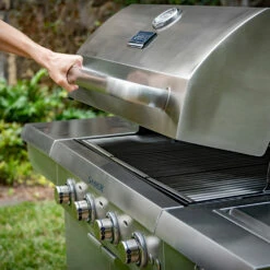 Saber Grills Select 4-Burner 30-Inch Infrared Propane Gas Grill 17 Saber Grills Select 4-Burner 30-Inch Infrared Propane Gas Grill -BBQDIRECT Shop R52SC0421 saber OPP 4B grill lifestyle 0007