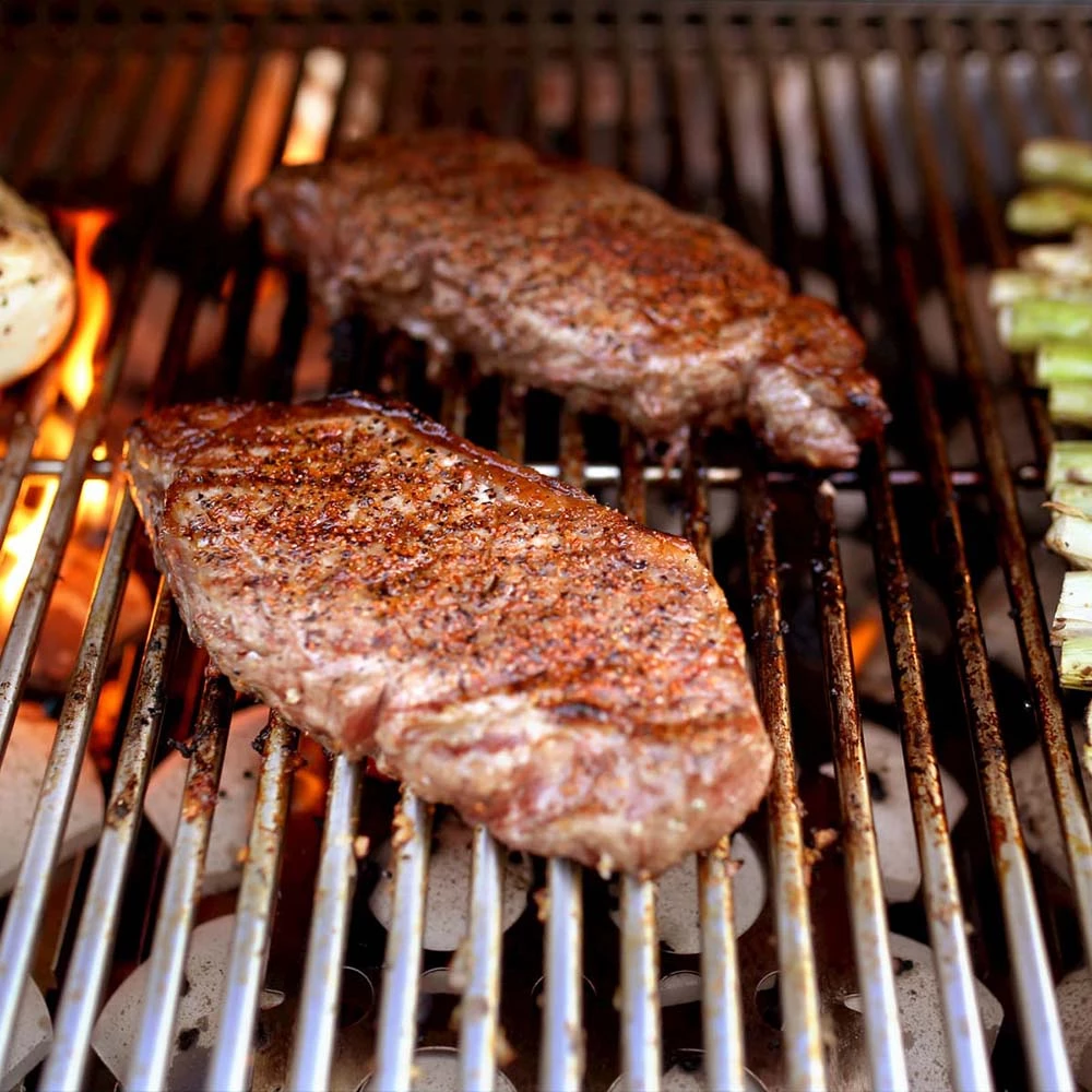 Sole Gourmet Luxury Series 42-Inch 4-Burner Built-In Natural Gas Grill With Rotisserie And LED Lights 11 Sole Gourmet Luxury Series 42-Inch 4-Burner Built-In Natural Gas Grill With Rotisserie And LED Lights - Image 9