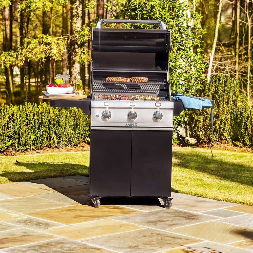 Saber Grills Cast Black 500 32-Inch 3-Burner Freestanding Infrared Propane Gas Grill 6 Saber Grills Cast Black 500 32-Inch 3-Burner Freestanding Infrared Propane Gas Grill - Image 4