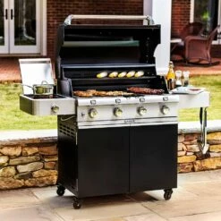 Saber Grills Cast Black 670 40-Inch 4-Burner Freestanding Infrared Propane Gas Grill With Single Ring Side Burner -BBQDIRECT Shop Saber Grills Cast Black 670 4 Burner Freestanding Gas Grill R67CC1117