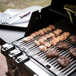 Saber Grills Cast Black 670 40-Inch 4-Burner Freestanding Infrared Propane Gas Grill With Single Ring Side Burner -BBQDIRECT Shop Saber Grills Cast Black 670 4 Burner Freestanding Gas Grill R67CC1117 Cooking