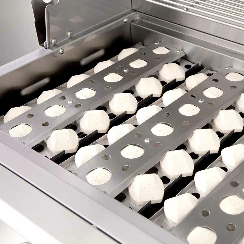 Summerset Grills Sizzler 26-Inch 3-Burner Freestanding Natural Gas Grill 7 Summerset Grills Sizzler 26-Inch 3-Burner Freestanding Natural Gas Grill - Image 5