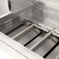 Summerset Grills Sizzler 26-Inch 3-Burner Built-In Natural Gas Grill 20 Summerset Grills Sizzler 26-Inch 3-Burner Built-In Natural Gas Grill -BBQDIRECT Shop Summerset Grills SIZ26 NG Sizzler 26 Inch 3 Burner Built In Natural Gas Grill Burners