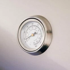 Summerset Grills Sizzler 26-Inch 3-Burner Built-In Natural Gas Grill 21 Summerset Grills Sizzler 26-Inch 3-Burner Built-In Natural Gas Grill -BBQDIRECT Shop Summerset Grills SIZ26 NG Sizzler 26 Inch 3 Burner Built In Natural Gas Grill Thermometer