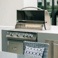 Summerset Grills Sizzler 32-Inch 4-Burner Built-In Natural Gas Grill With Rear Infrared Burner 15 Summerset Grills Sizzler 32-Inch 4-Burner Built-In Natural Gas Grill With Rear Infrared Burner -BBQDIRECT Shop Summerset Grills SIZ32 NG Sizzler 32 Inch 4 Burner Built In Natural Gas Grill with Rear Infrared Burner Lifestyle