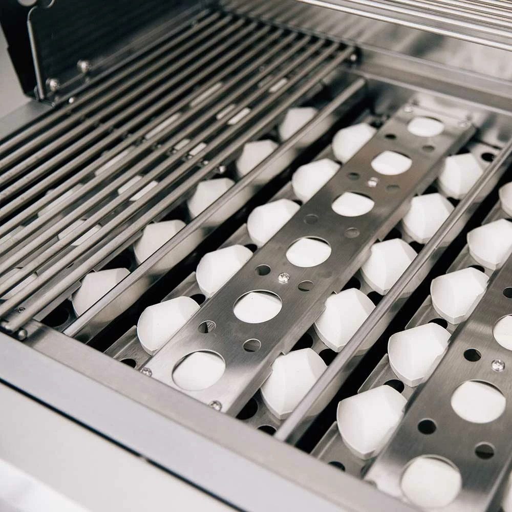 Summerset Grills Sizzler Pro 32-Inch 4-Burner Freestanding Propane Gas Grill With Rear Infrared Burner 10 Summerset Grills Sizzler Pro 32-Inch 4-Burner Freestanding Propane Gas Grill With Rear Infrared Burner - Image 8