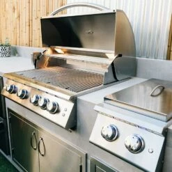 Summerset Grills Sizzler Pro 40-Inch 5-Burner Built-In Propane Gas Grill With Rear Infrared Burner -BBQDIRECT Shop Summerset Grills Sizzler Pro Gas Grill with Rear Infrared Burner Lifestyle Side Burner