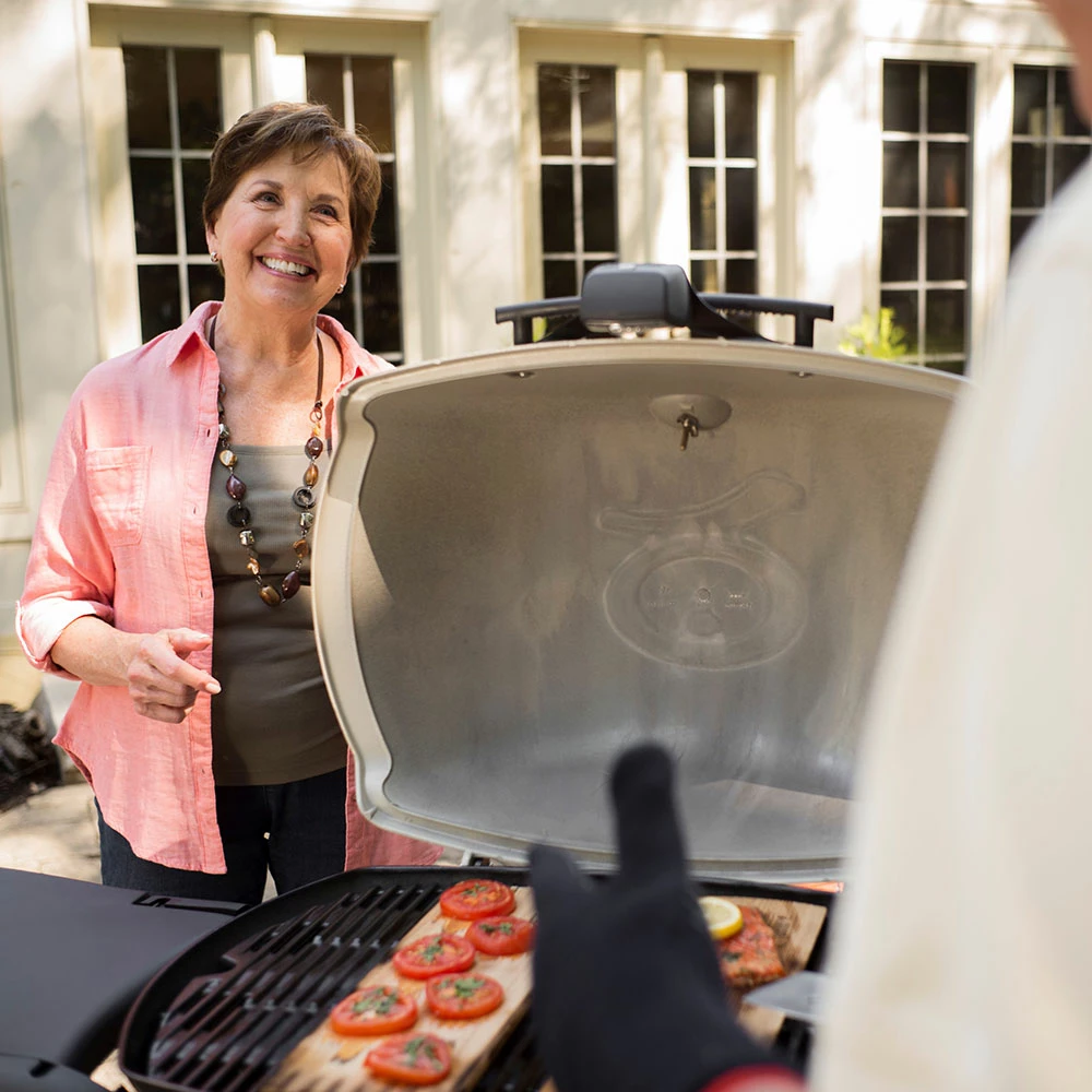 Weber Grills Q 3200 Portable Propane Gas Grill - Titanium 7 Weber Grills Q 3200 Portable Propane Gas Grill - Titanium - Image 5