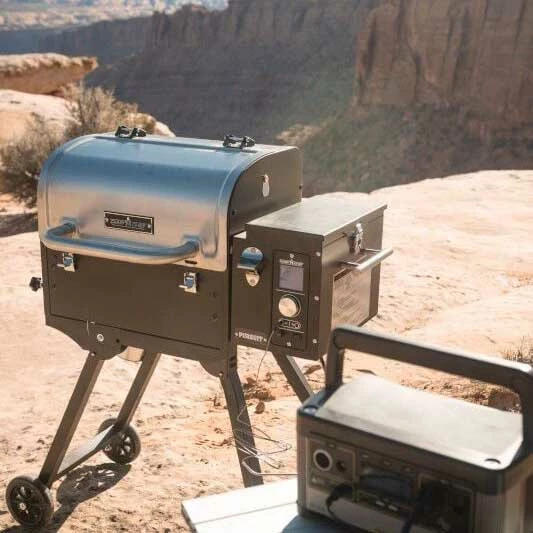 Camp Chef Pursuit 20-Inch Portable Pellet Grill 8 Camp Chef Pursuit 20-Inch Portable Pellet Grill - Image 6